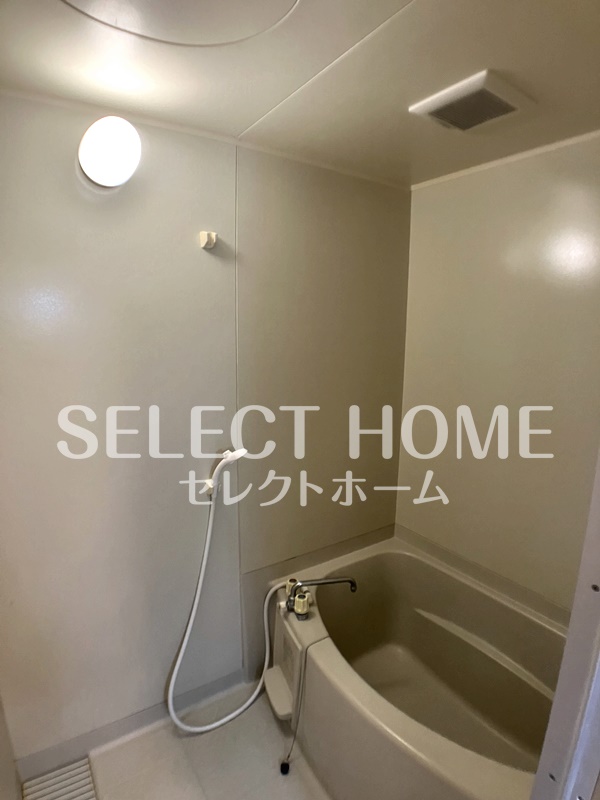 バス・シャワールーム　お風呂で日々の疲れを落としましょう