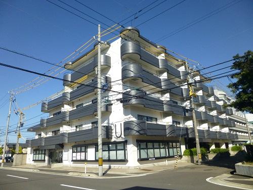 敦賀市中央町のマンションの建物外観