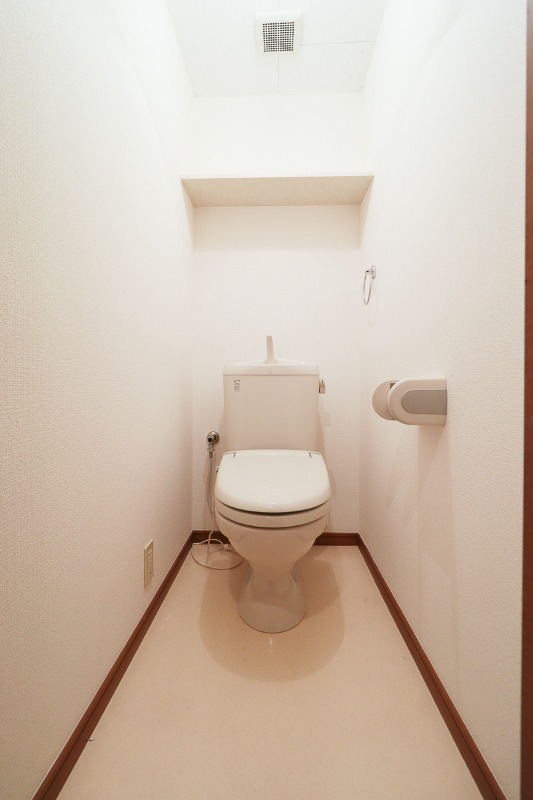 トイレ　図面と現状に相違がある場合には現状を優先