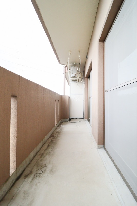 バルコニー　図面と現状に相違がある場合には現状を優先