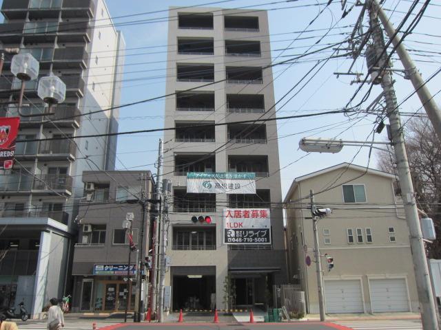 さいたま市浦和区岸町のマンションの建物外観