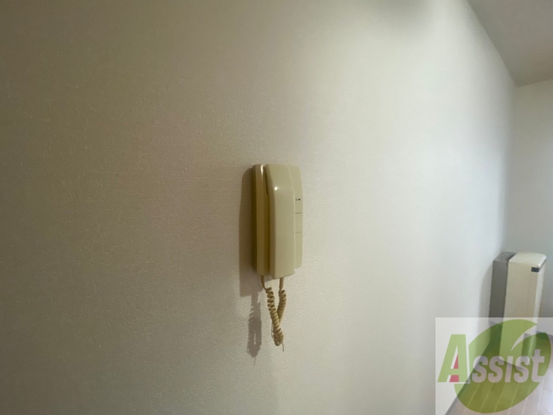 セキュリティ　インターホンは通話ができるので急な訪問があっても安心です。