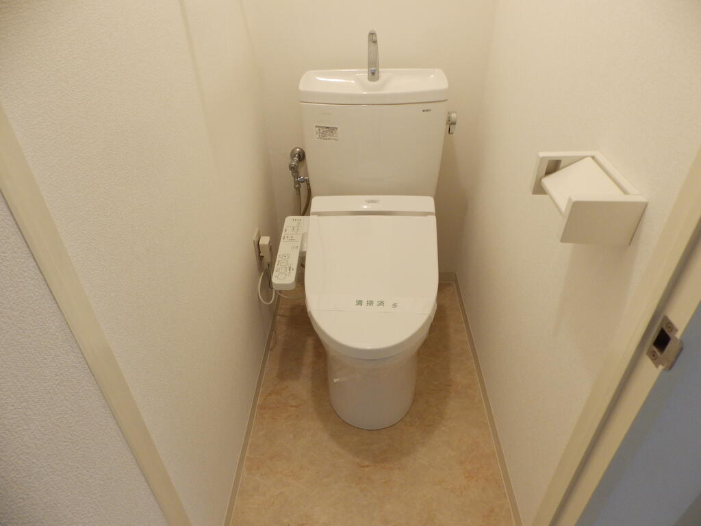 トイレ　ウォシュレット