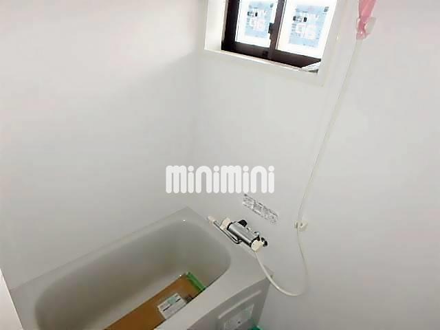 その他　浴室窓も付いてます