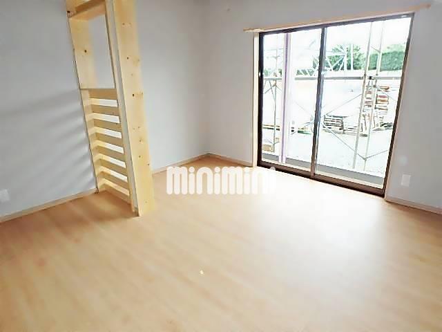 居室・リビング　洋室７．８帖リノベーション物件です