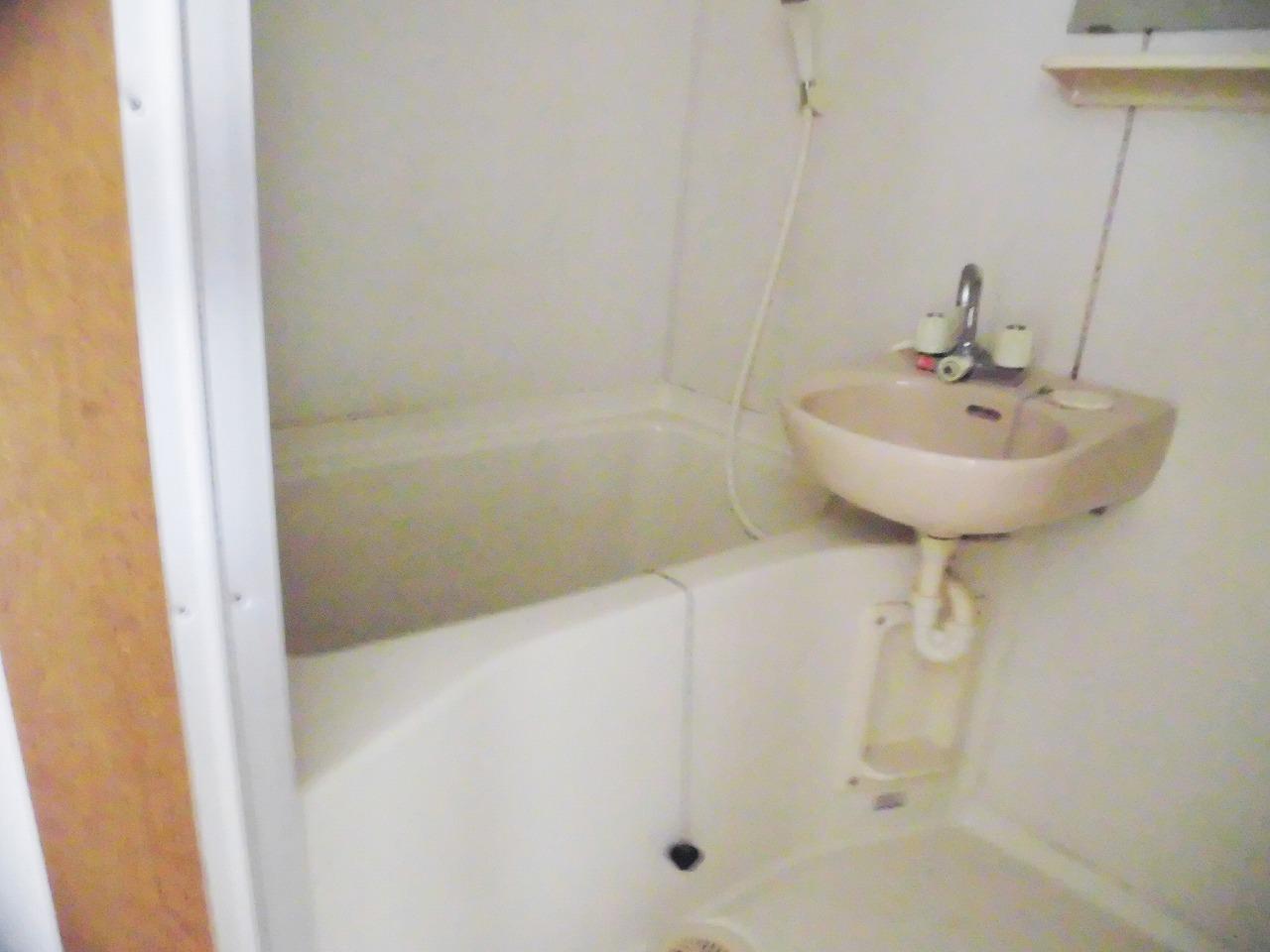 バス・シャワールーム　浴室