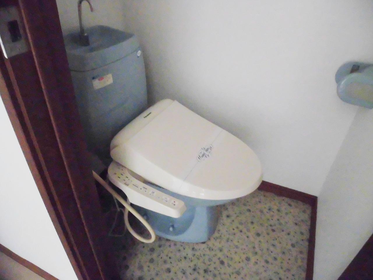 トイレ　トイレ