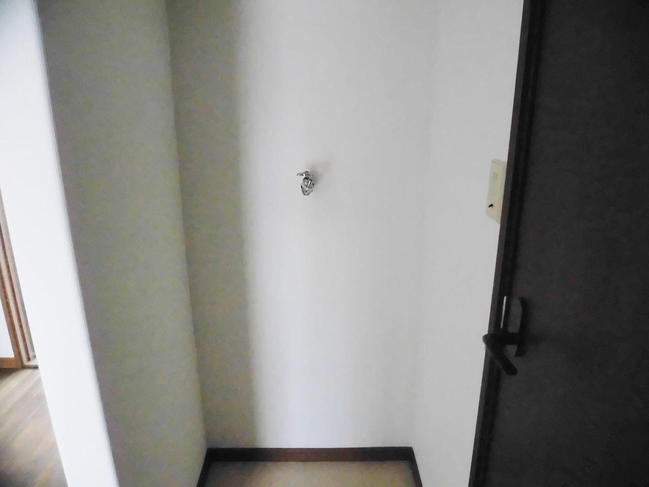 洗面設備　洗濯機置場