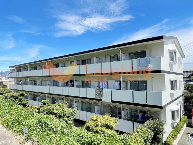 建物外観　落ち着いた雰囲気の外観です