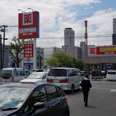 【ビラ・レジリア札幌駅東のドラックストア】