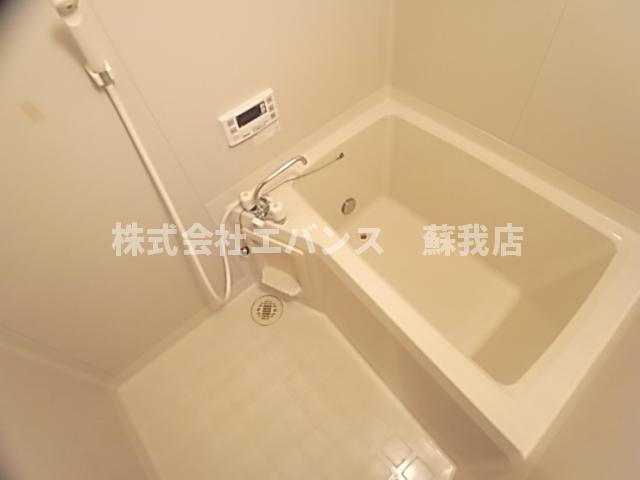 バス・シャワールーム　お風呂で日々の疲れを落としましょう