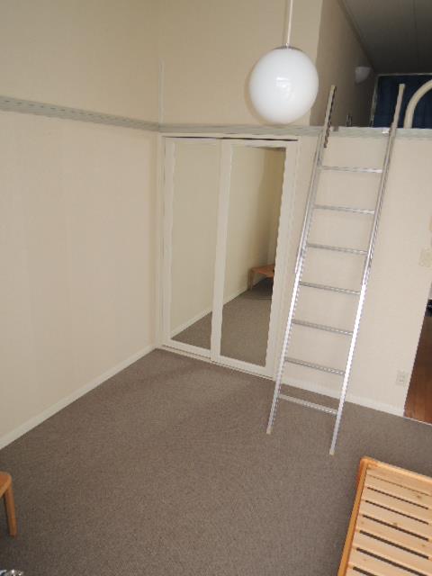 居室・リビング　当社人気のロフトタイプ！開放的なお部屋が好きな人へ