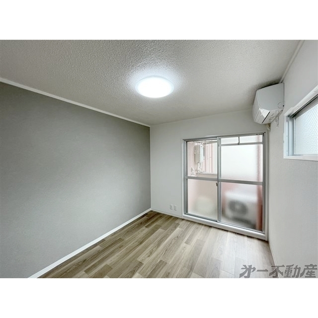 建物外観　洋室