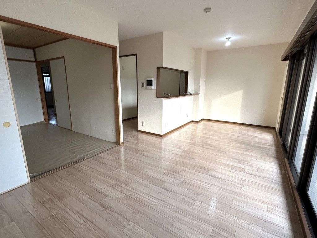 居室・リビング　リビング