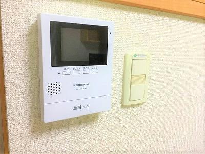 セキュリティ　モニター付きインターホン