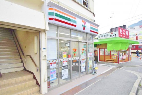 コンビニ　セブンイレブン・羽曳野栄町店（コンビニ）まで622m