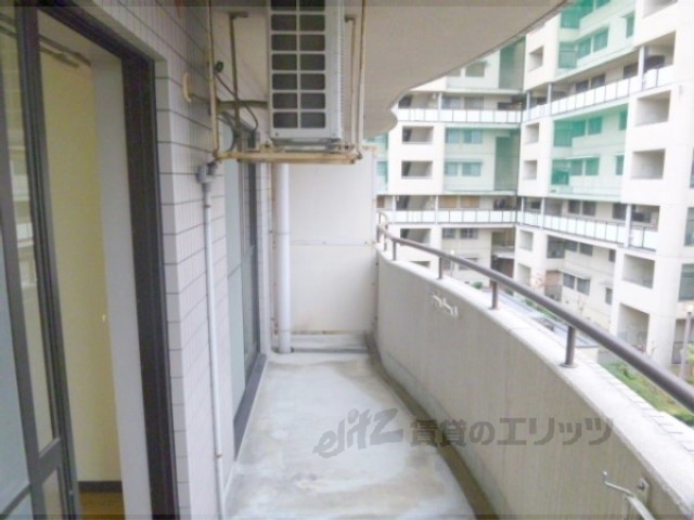 バルコニー　物干し竿取付け可能