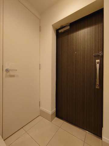 玄関　ジェノヴィア新宿中落合スカイガーデン