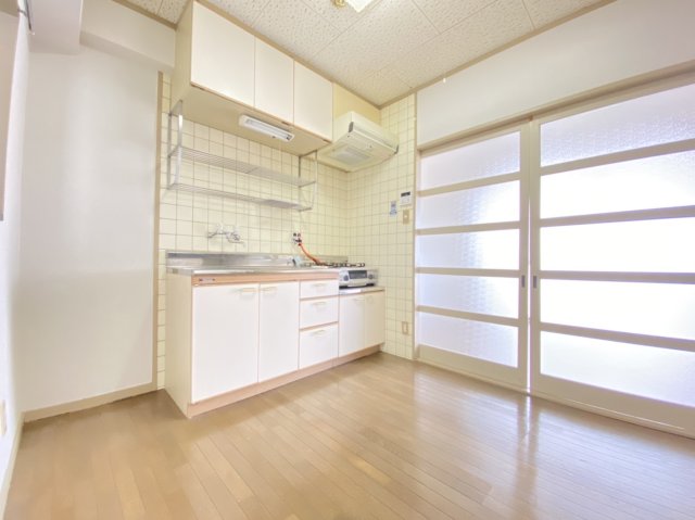 居室・リビング　※別部屋写真