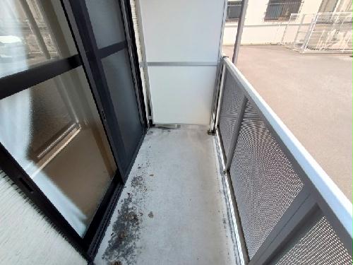 バルコニー　各部屋にベランダ設置されています。