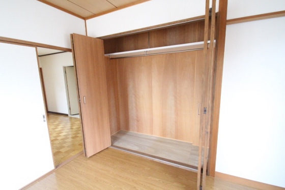 収納　※別の部屋の写真です