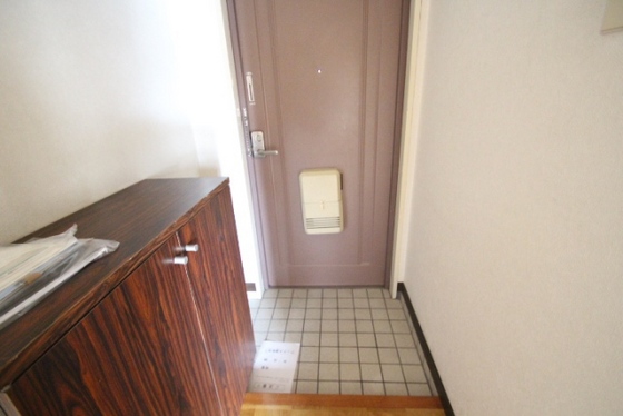 玄関　※別の部屋の写真です