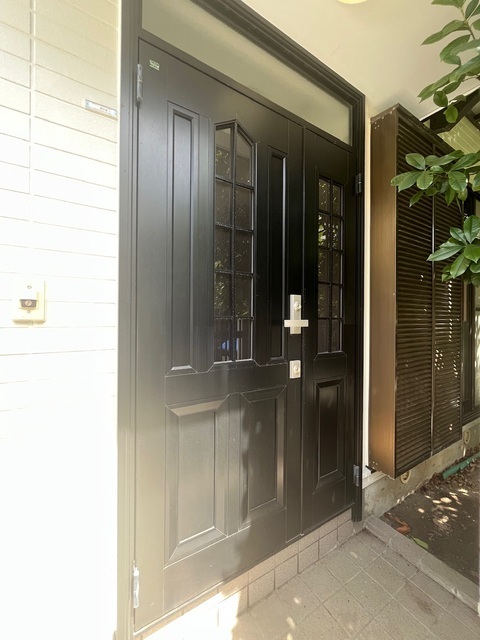 建物外観　ディンプルキーのダブルロック