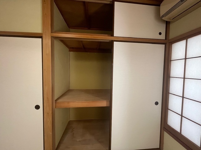 収納　押入・天袋あり