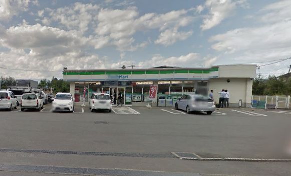 コンビニ　ファミリーマート 鹿沼インター店（コンビニ）まで710m