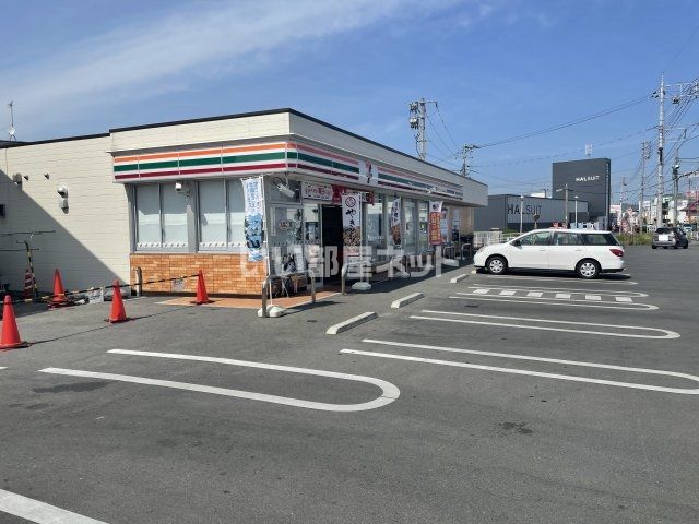 コンビニ　セブン-イレブン 東岡山店（コンビニ）まで222m