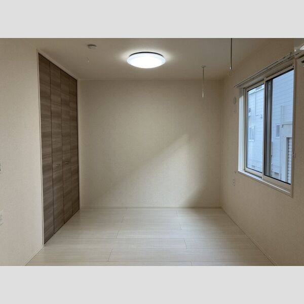 その他　洋室(南)