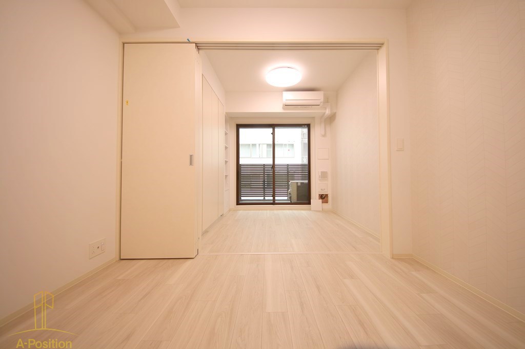 居室・リビング　ソルレヴェンテ北堀江Q