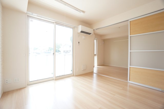 その他　※同物件・反転タイプの写真です。