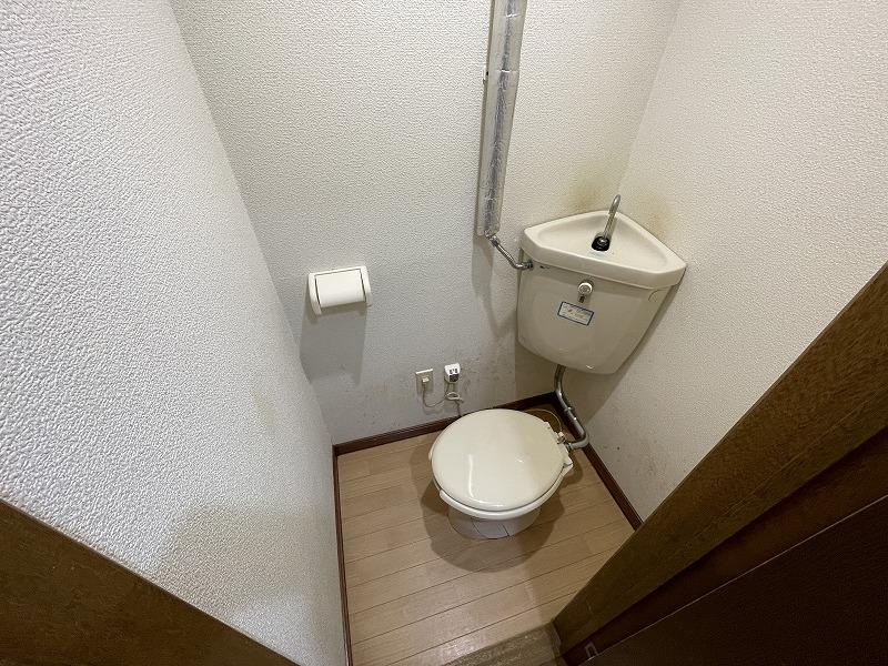 トイレ　トイレ