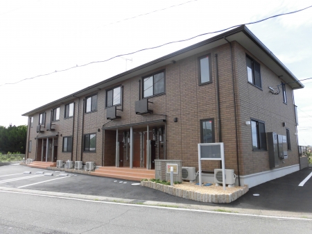 建物外観　完成予想図につき、実際の建物と多少異なる場合がございます。