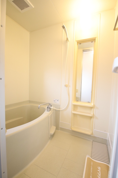 バス・シャワールーム　お風呂で日々の疲れを落としましょう