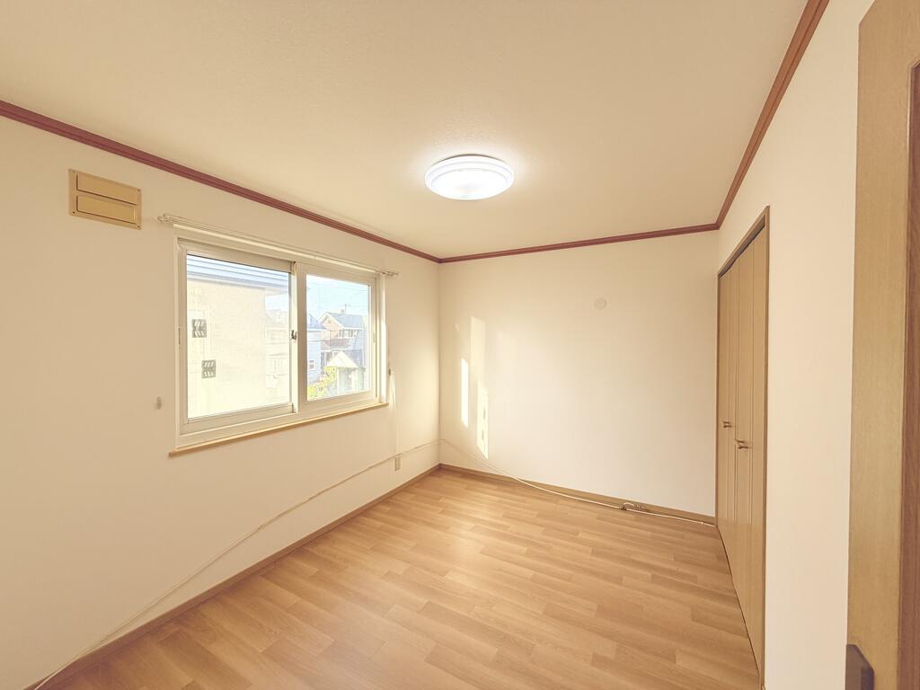 その他　2階洋室