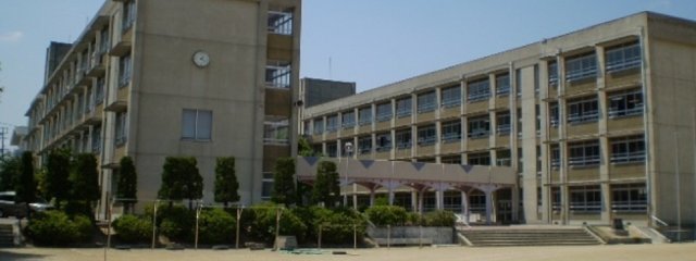 中学校　姫路市立増位中学校（中学校）まで1150m