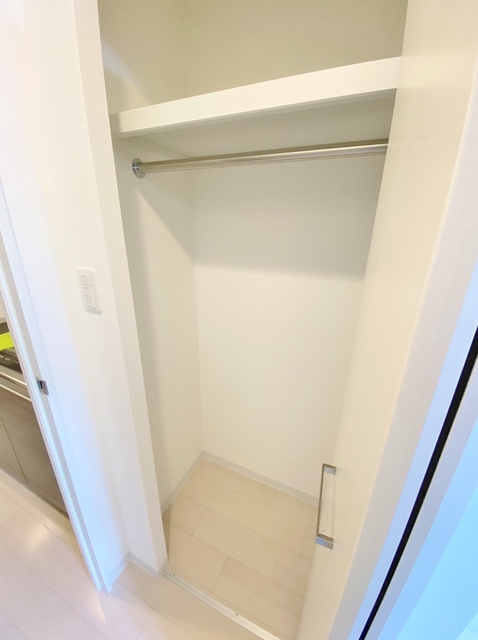 その他設備　クローゼット付き洋室