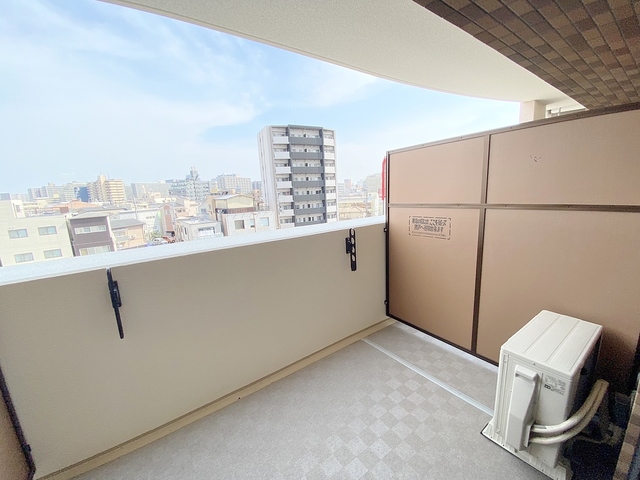 バルコニー　バルコニー