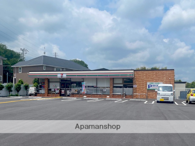 コンビニ　セブンイレブン（コンビニ）まで3802m