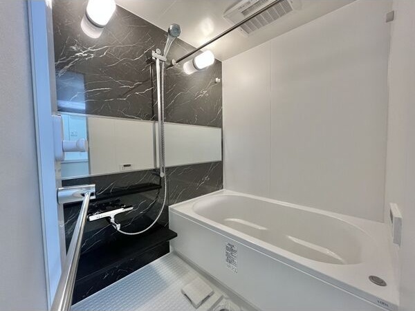 バス・シャワールーム　ゆったり空間