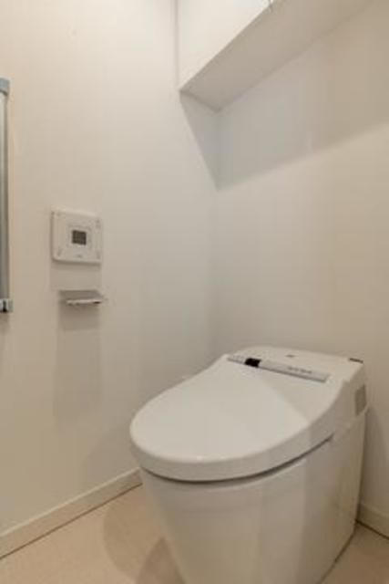 トイレ　写真は同タイプ住居です。