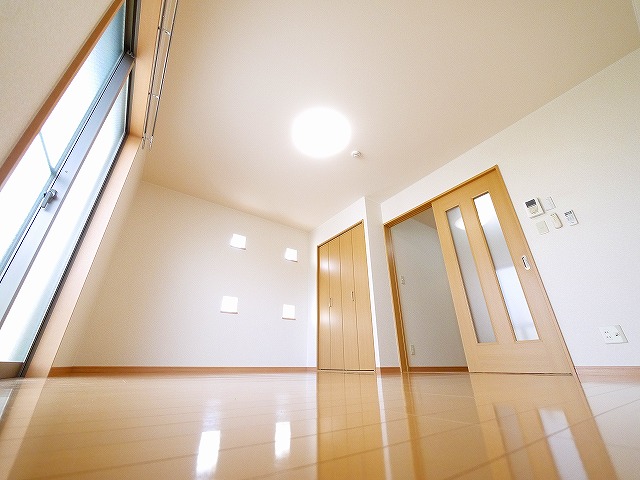 その他部屋・スペース　個人の部屋や寝室として使える洋室です