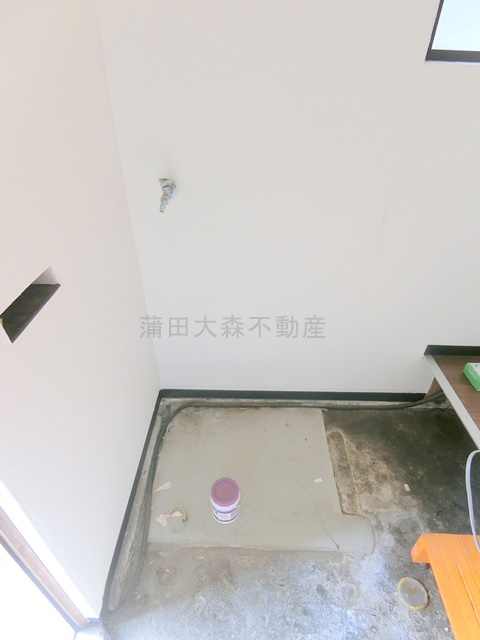 その他設備　玄関　室内洗濯機置き場