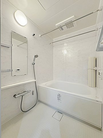 バス・シャワールーム　※反転タイプです