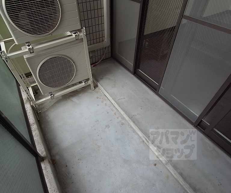 バルコニー　ベランダ