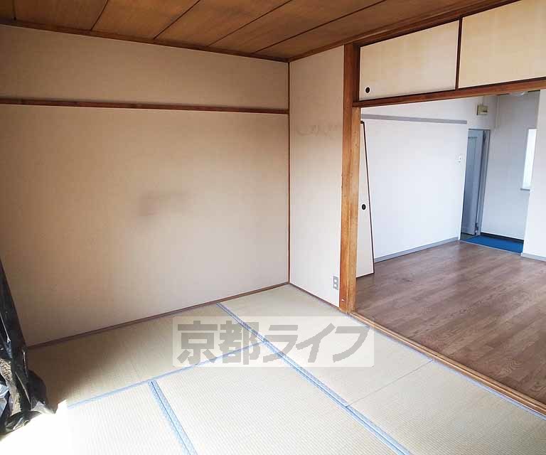 居室・リビング　広いですネ！