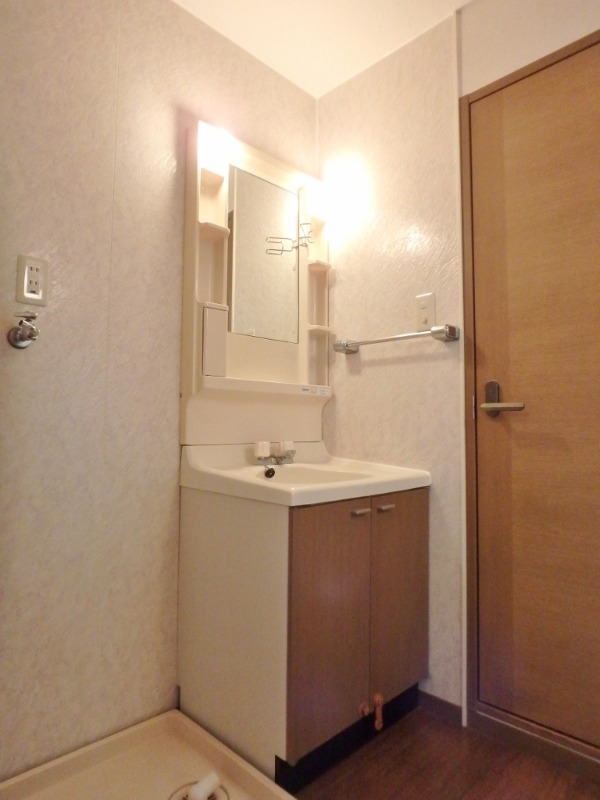 洗面設備　図面と現状に相違がある場合には現状を優先