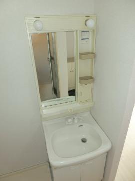 メゾン南春日丘　洗面設備　洗髪洗面化粧台